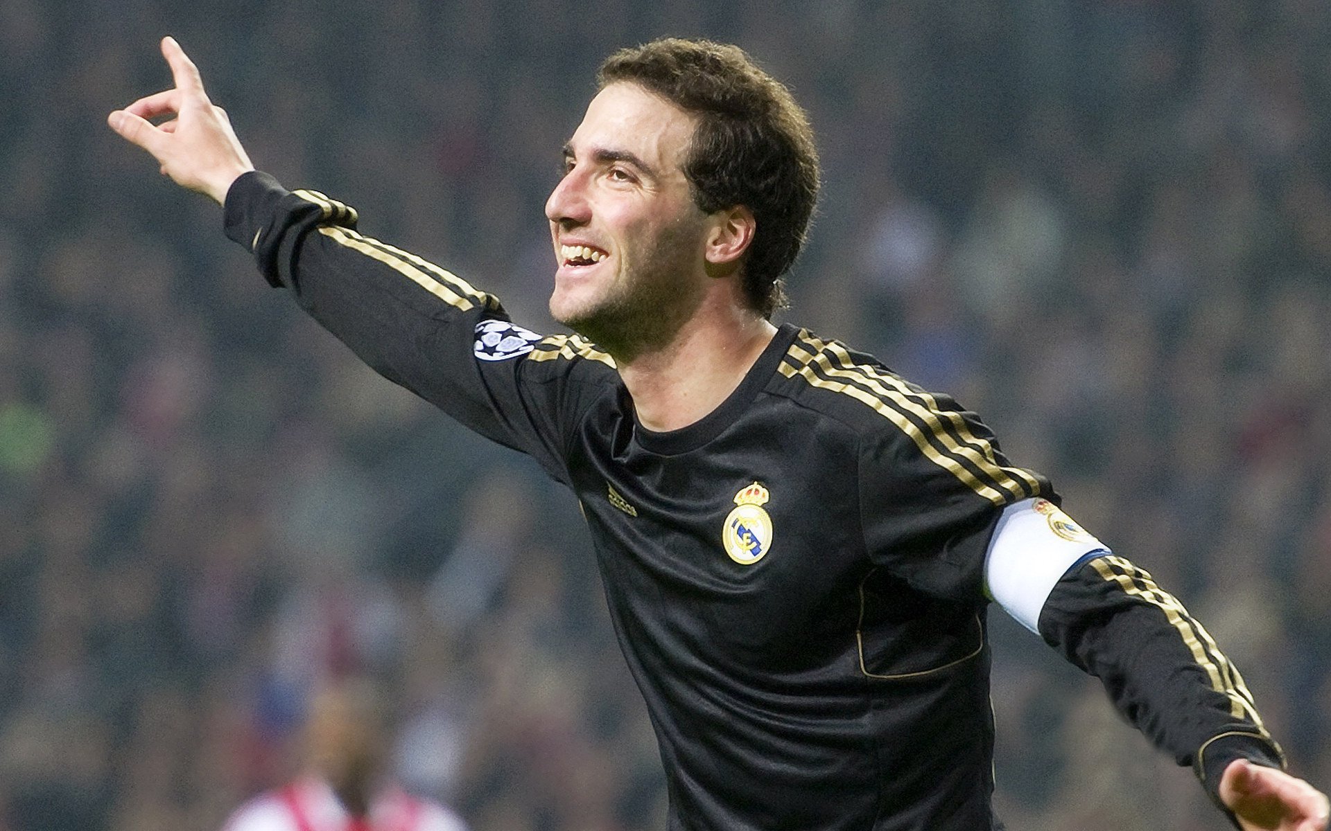 “英超补时绝杀,场面高潮不断令人窒息”,“英超”