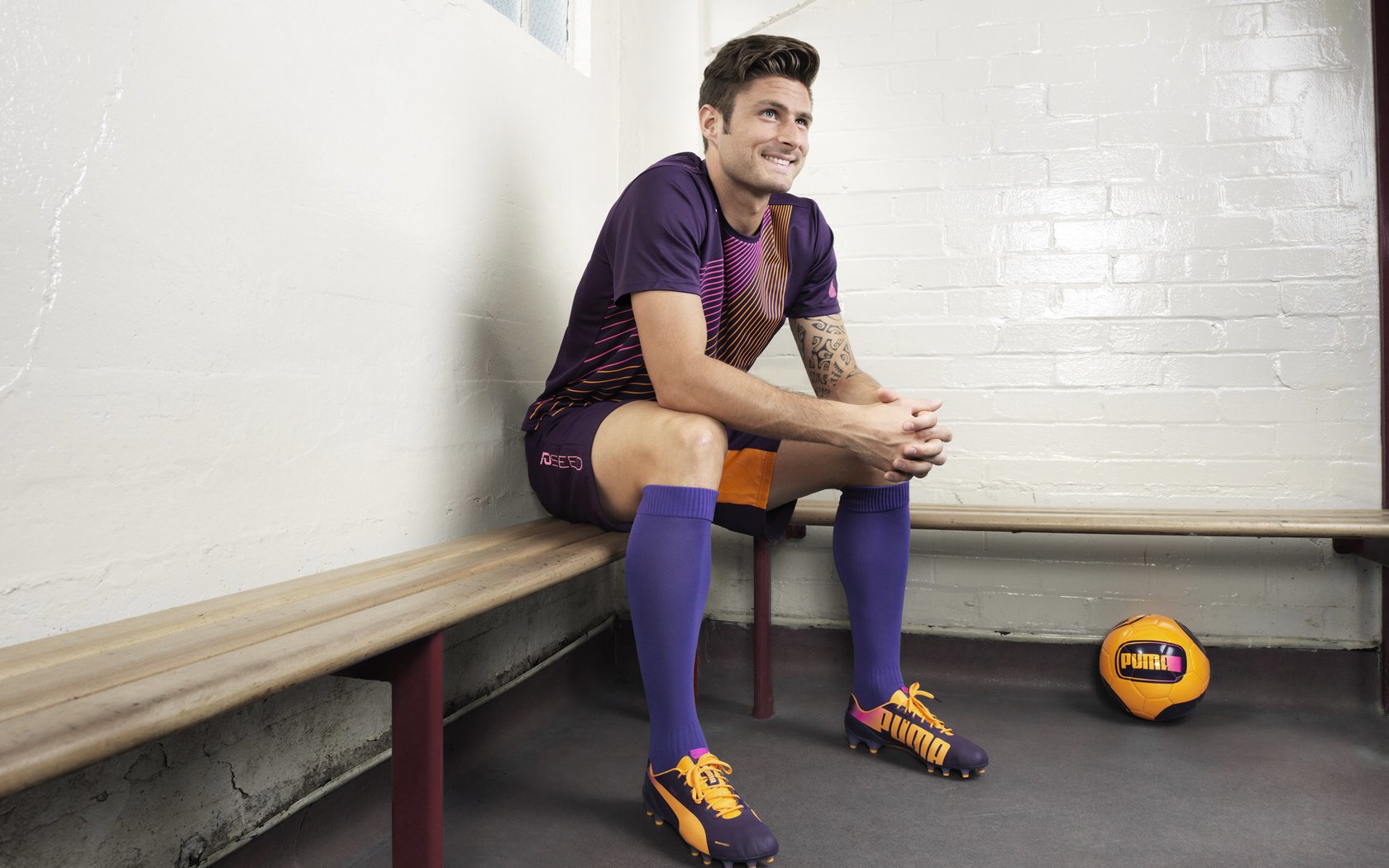 “英超豪门鏖战,冠军悬念逐渐揭晓”,英超新豪门