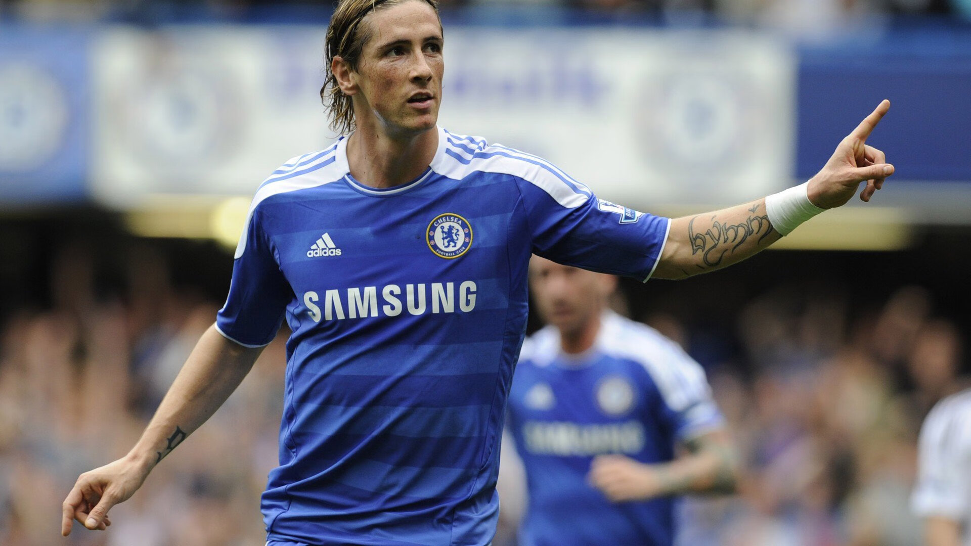 英超俱乐部商业赞助持续增加,财力雄厚,英超俱乐部能盈利吗