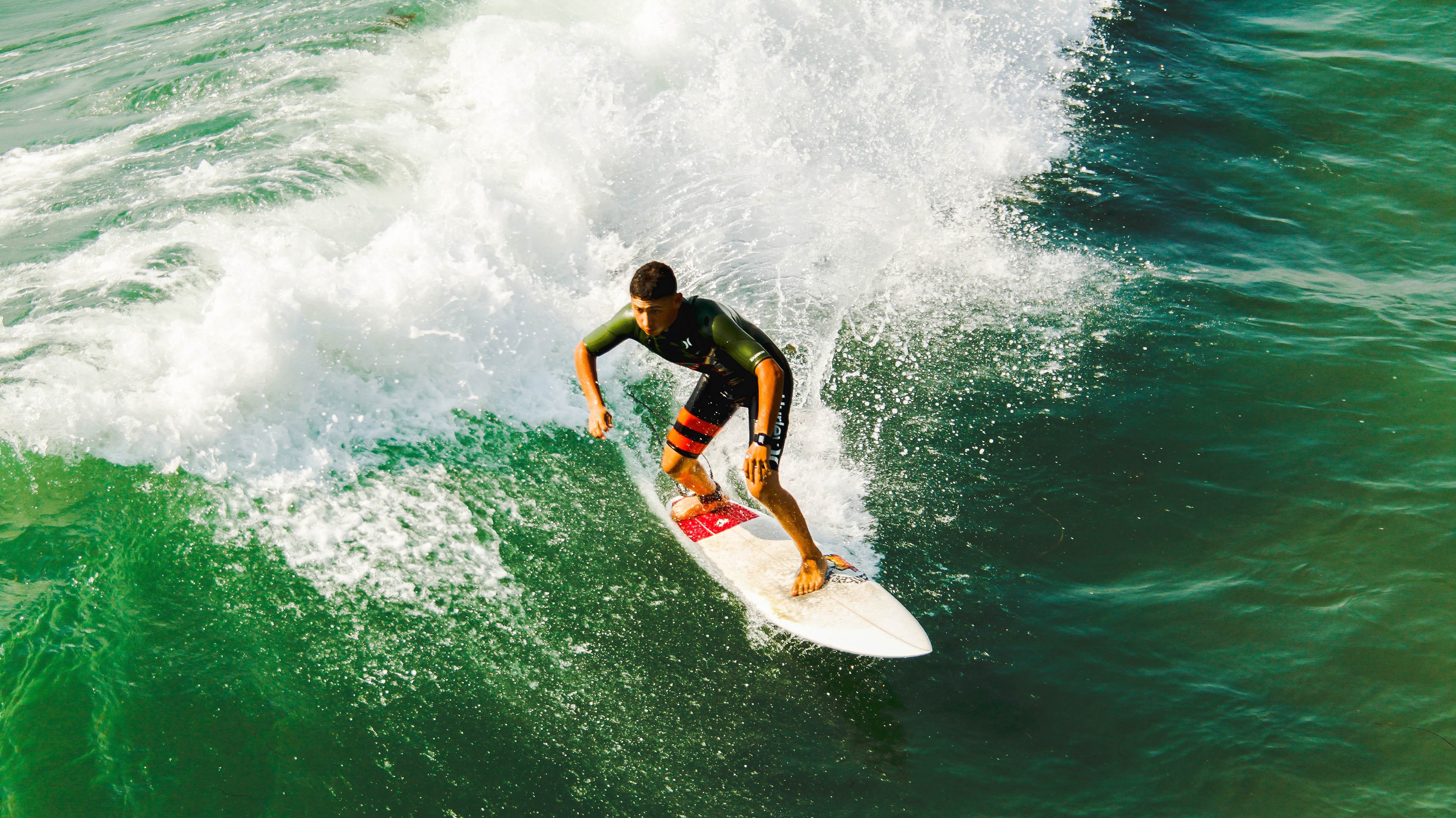 阿根廷与沙特阿拉伯在AlUla签署战略合作协议,共同推动马术运动发展。