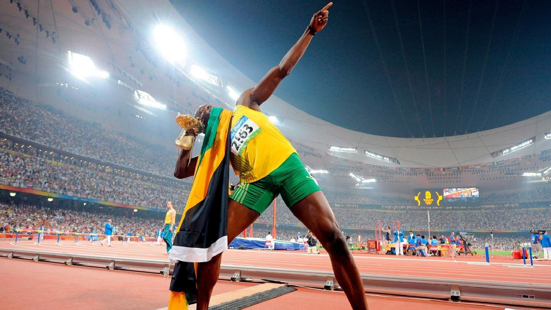 马赛引进欧洲各国球员，打造多元化阵容，马赛得欧冠